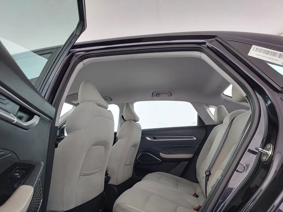 2025 Geely Emgrand GS 