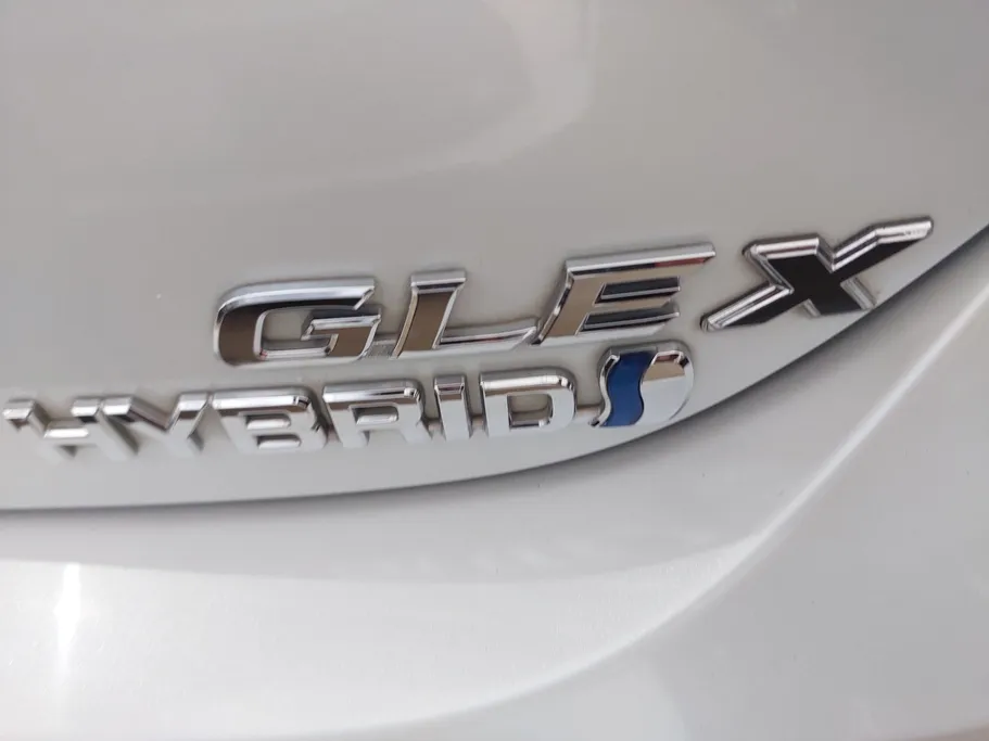 تويوتا كامري GLEX 2024 