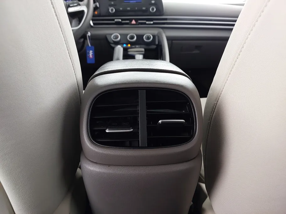 2022 Hyundai Elantra Fleet 