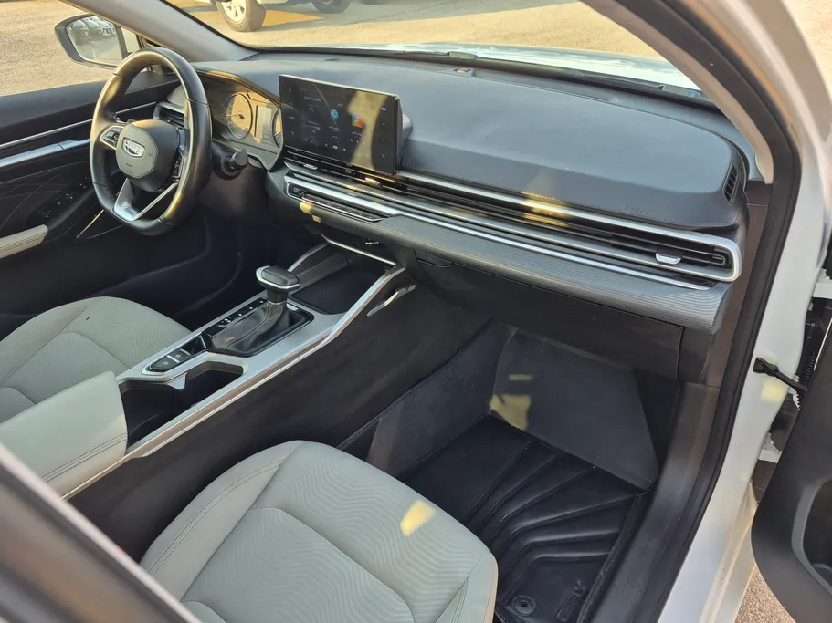 جيلي امجراند GS 2025 