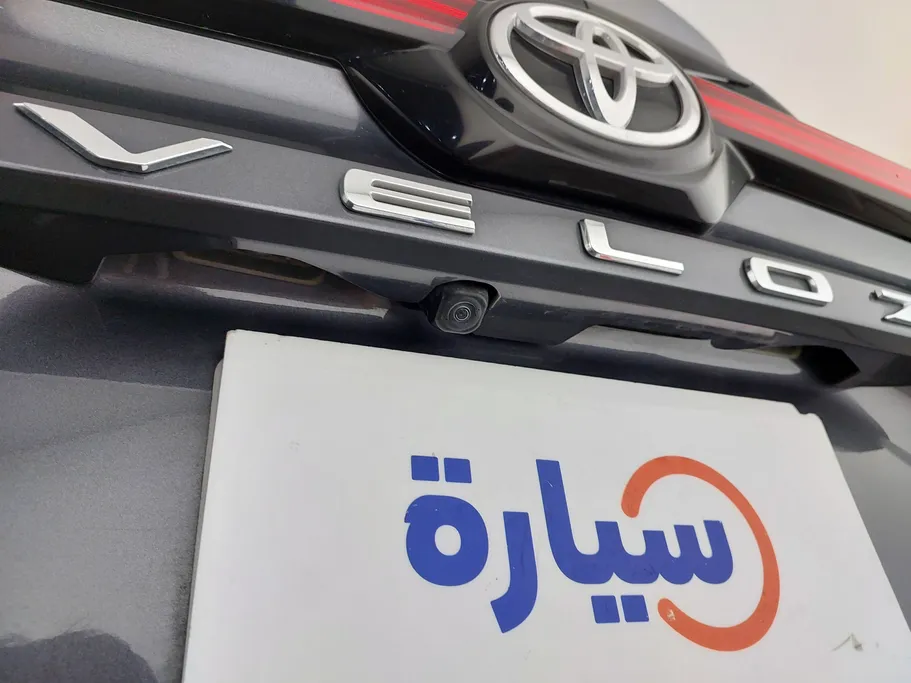 تويوتا فيلوز GLX 2024 