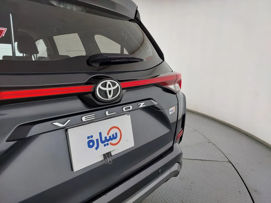 تويوتا فيلوز GLX 2024 