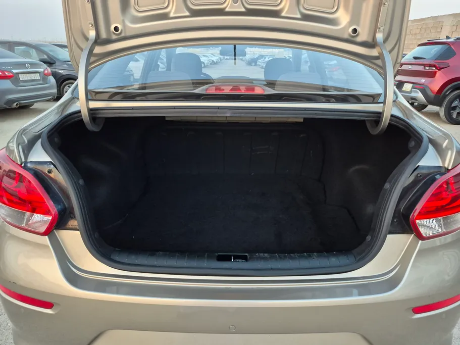 2024 Kia Pegas LX 