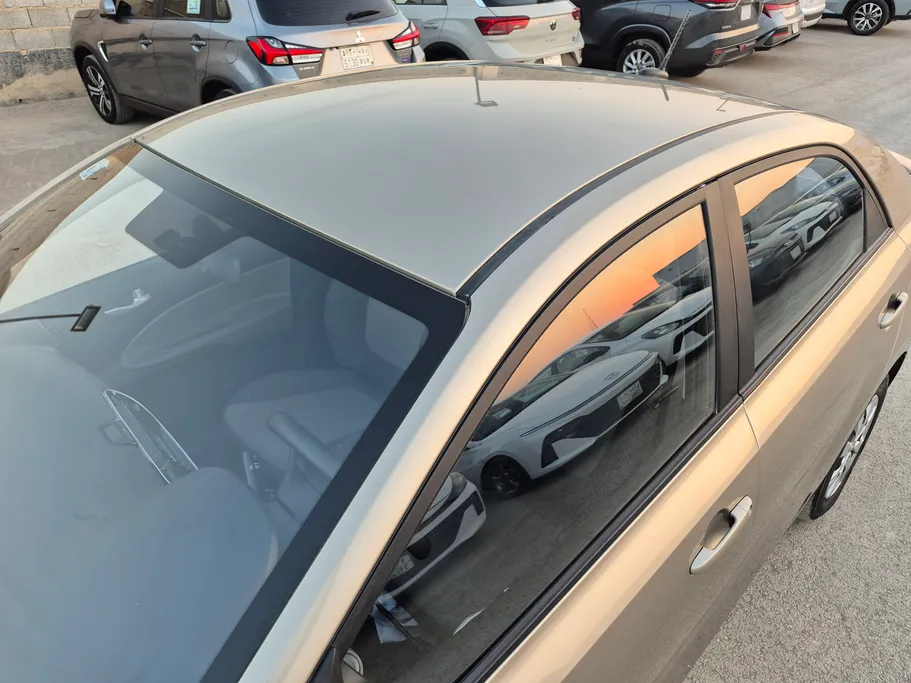 2024 Kia Pegas LX 
