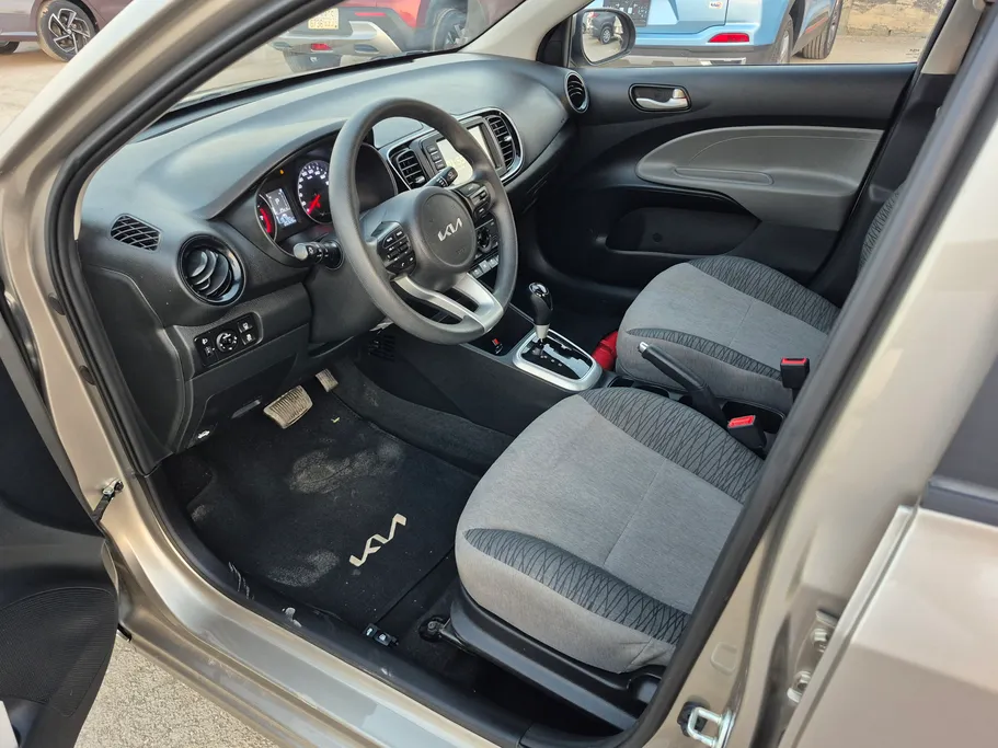 2024 Kia Pegas LX 