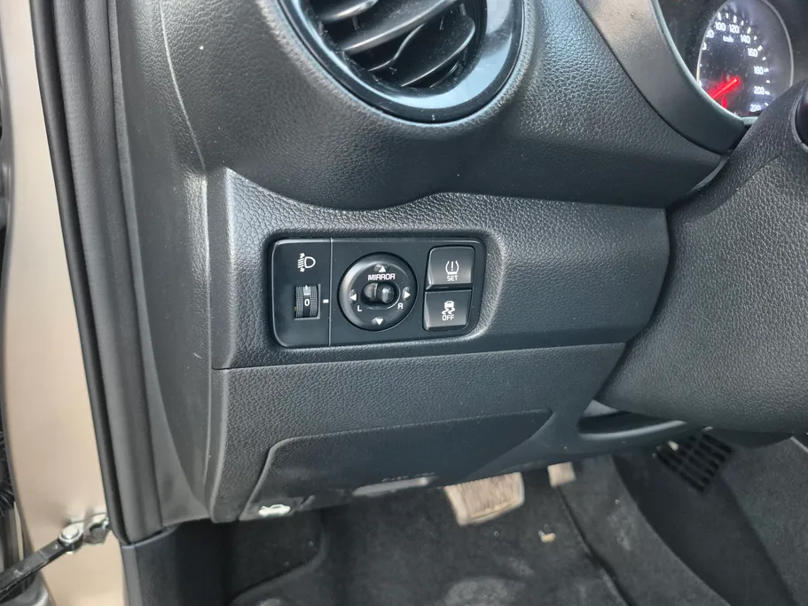2024 Kia Pegas LX 