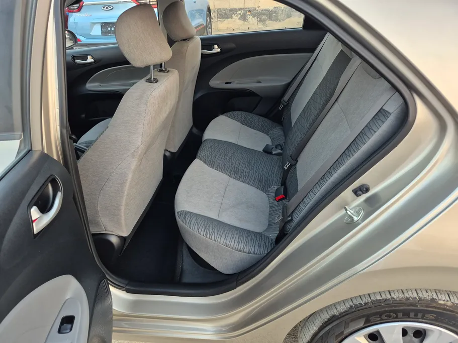 2024 Kia Pegas LX 