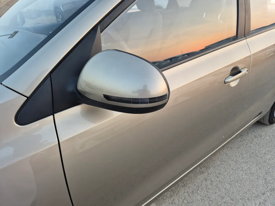 2024 Kia Pegas LX 