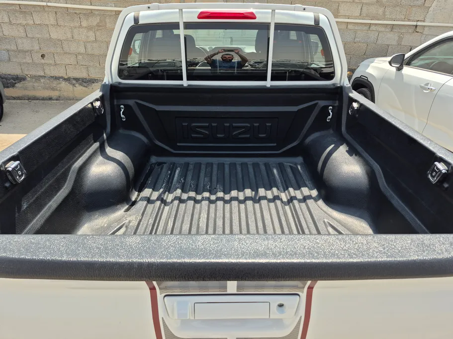 2025 Isuzu D-max GT 