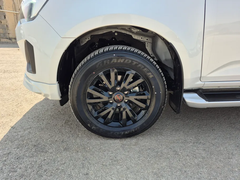 2025 Isuzu D-max GT 