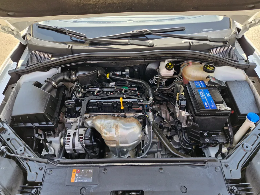 2023 MG 5 STD 