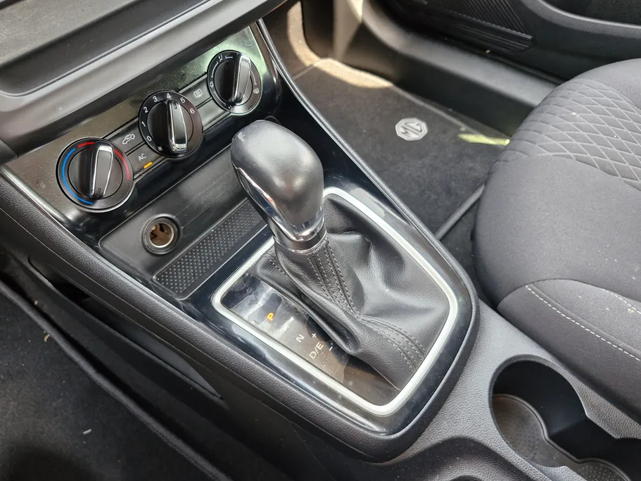 2023 MG 5 STD 