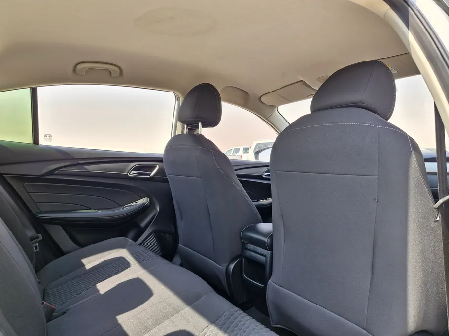 2023 MG 5 STD 
