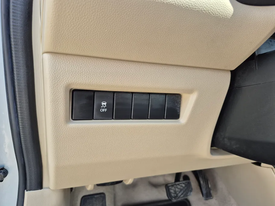 2024 سوزوكي Dzire GL 