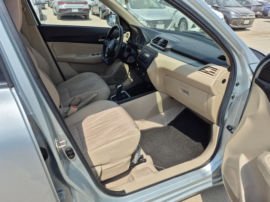 2024 سوزوكي Dzire GL 