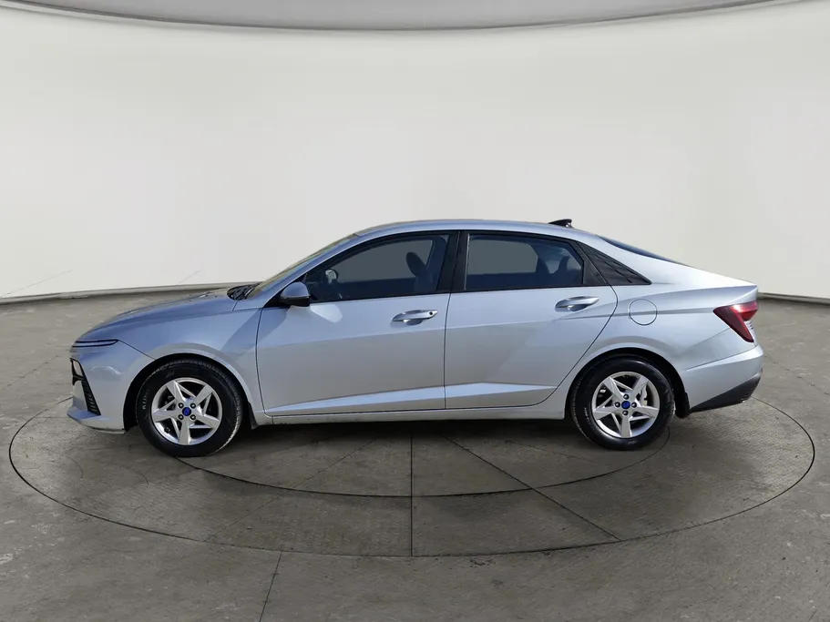 2025 Hyundai Accent Fleet 