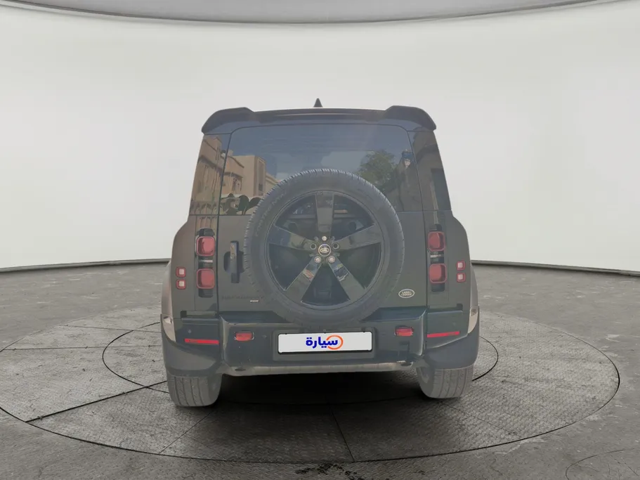 2023 Land Rover Defender P400 S  