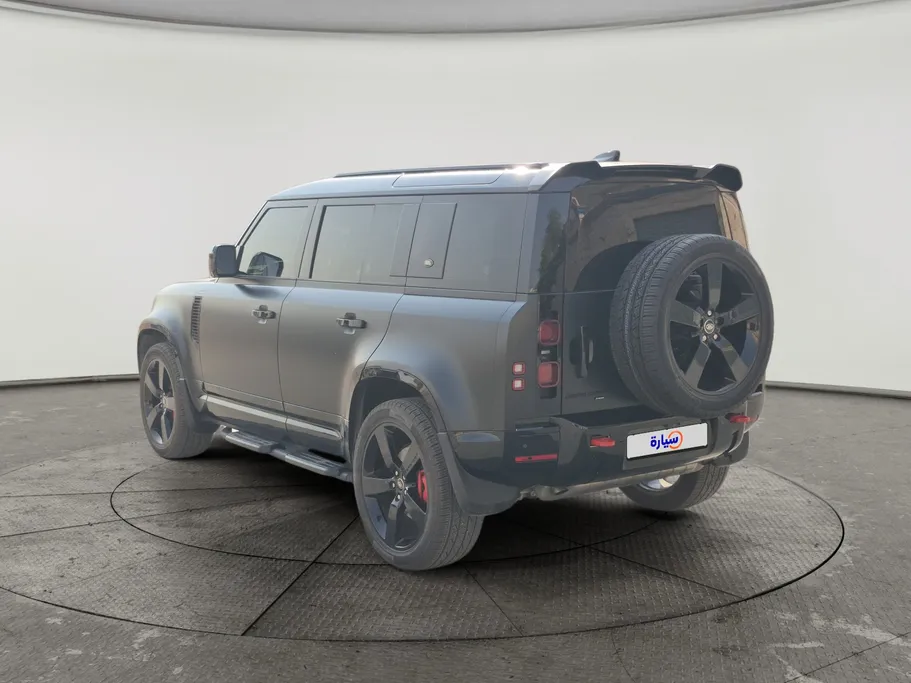 2023 Land Rover Defender P400 S  