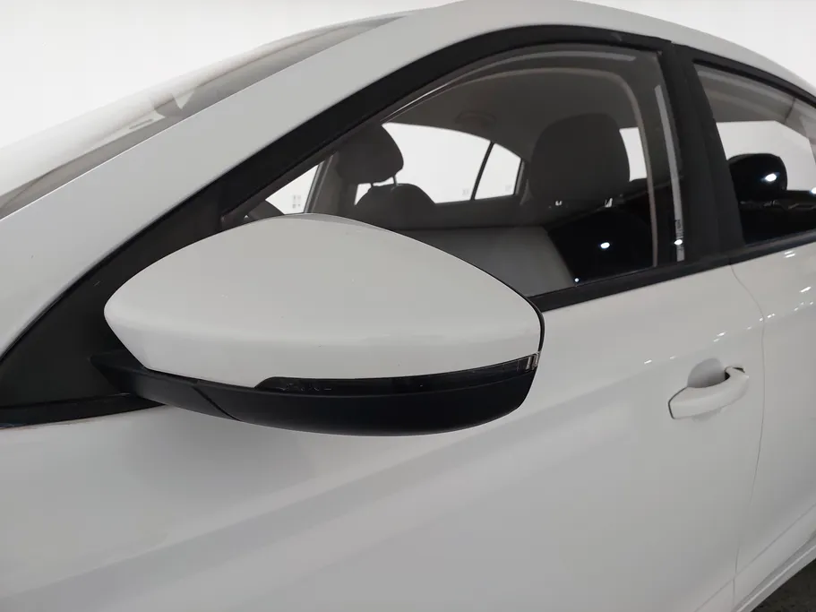 2023 MG 5 STD 