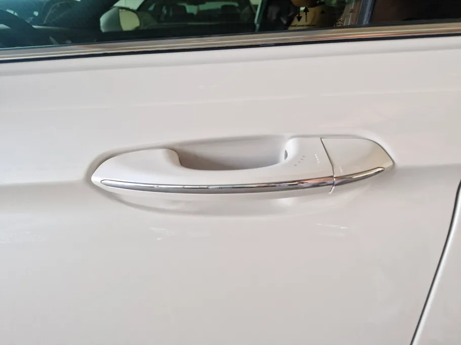 2022 Ford Taurus Titanium 
