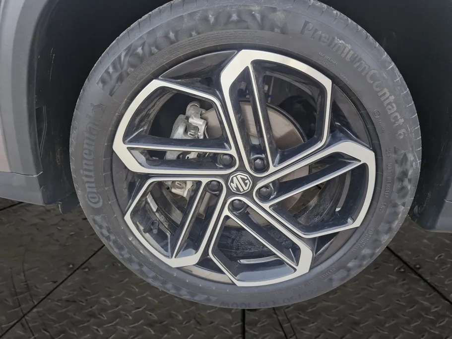 2023 MG One LUX 