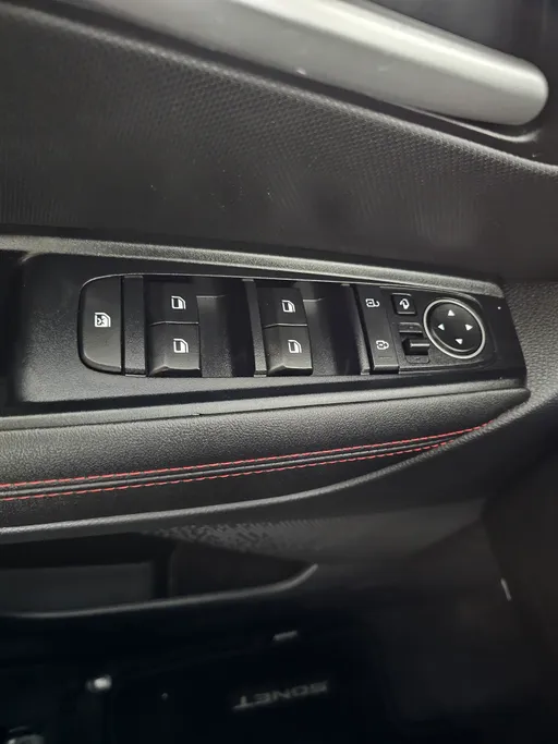 2023 Kia SONET EX 