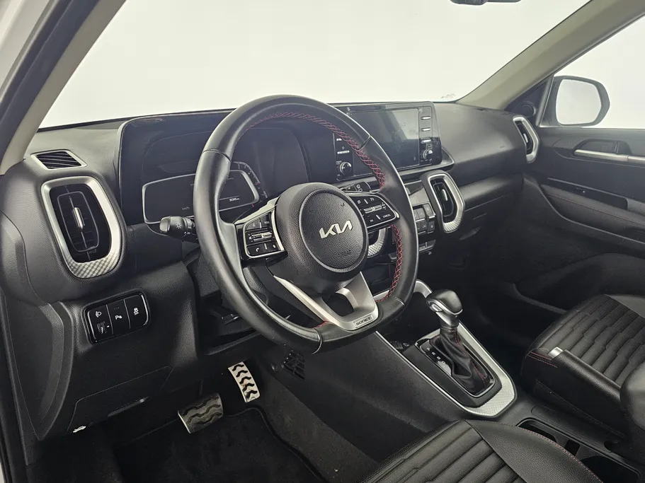 2023 Kia SONET EX 