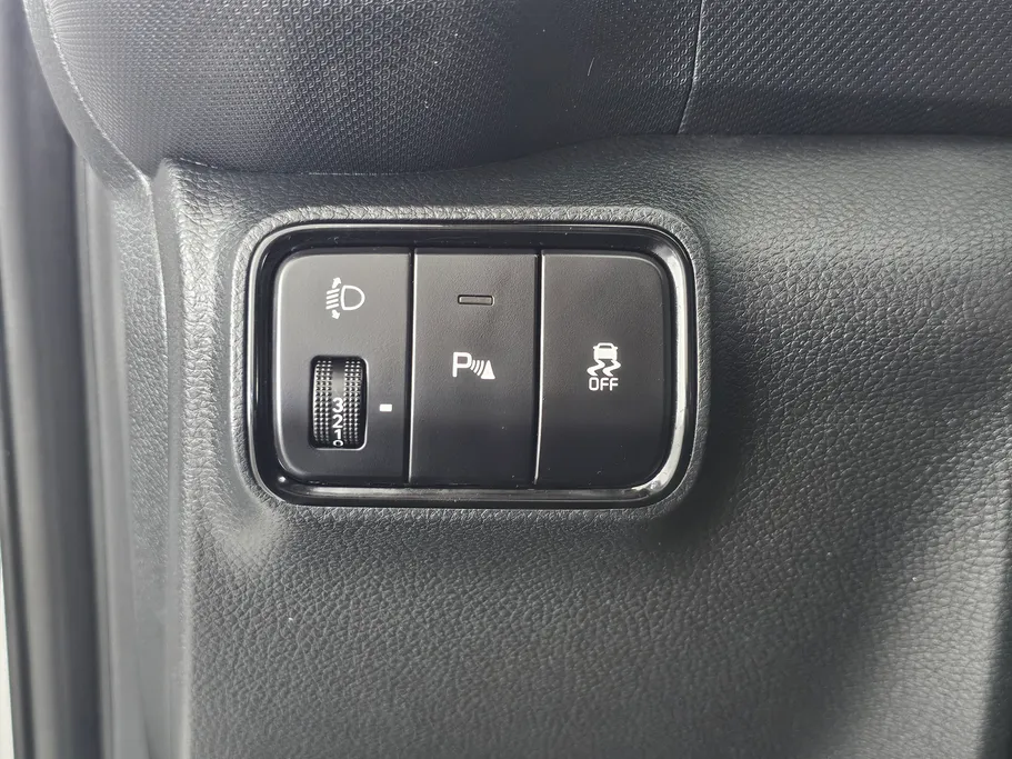 2023 Kia SONET EX 
