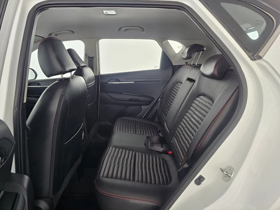 2023 Kia SONET EX 
