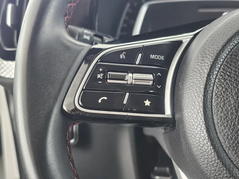 2023 Kia SONET EX 