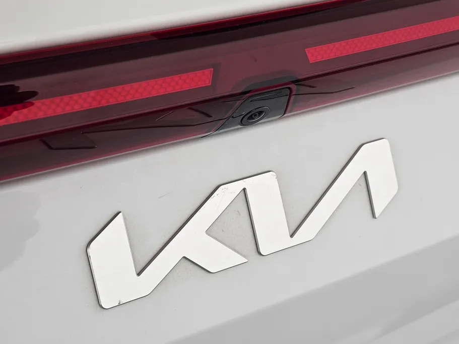 2023 Kia SONET EX 