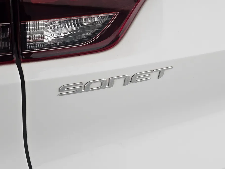 2023 Kia SONET EX 