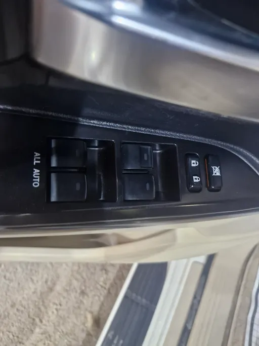 2021 Toyota Land Cruiser Grand Touring 