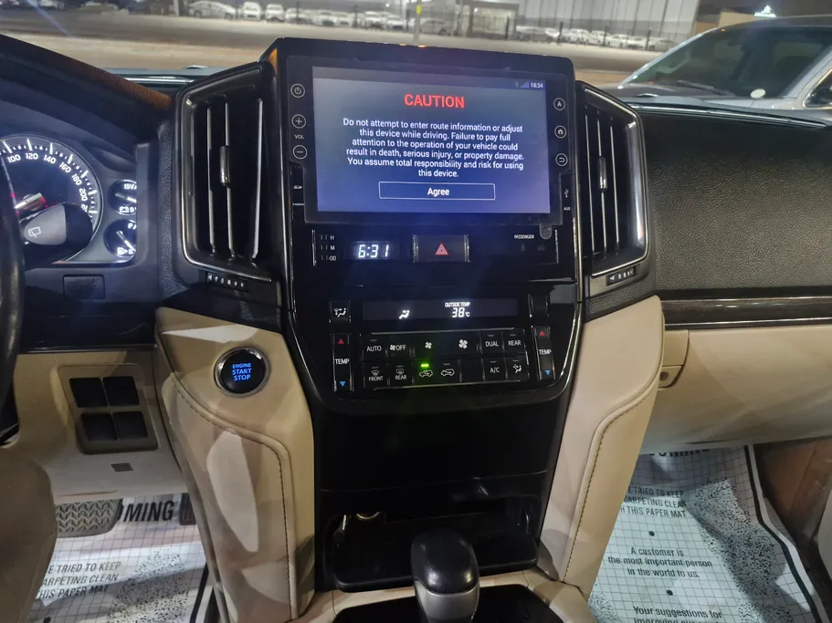 2021 Toyota Land Cruiser Grand Touring 