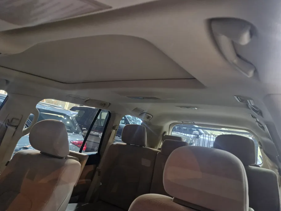 2021 Toyota Land Cruiser Grand Touring 