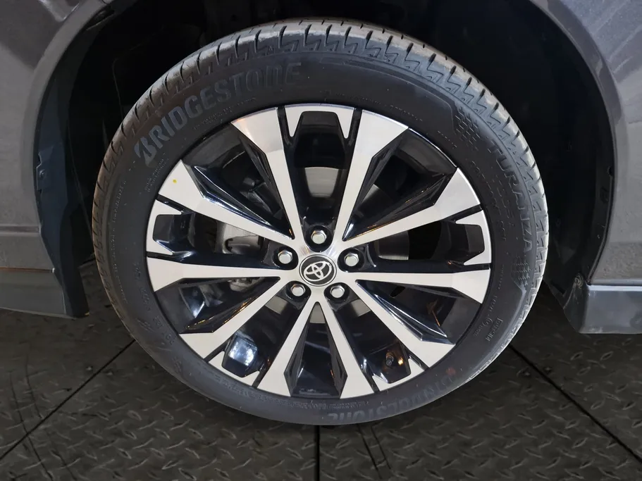 2024 Toyota Veloz GLX 