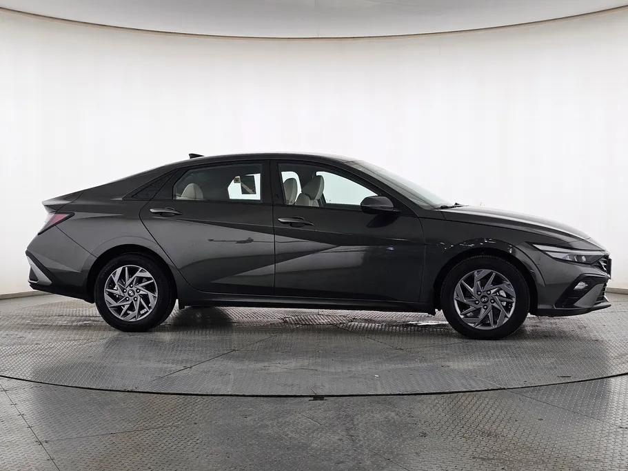 2025 Hyundai Elantra Smart China 