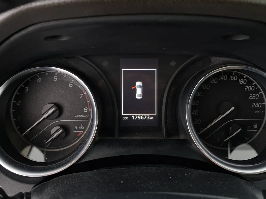 2019 Toyota Camry  GLE 