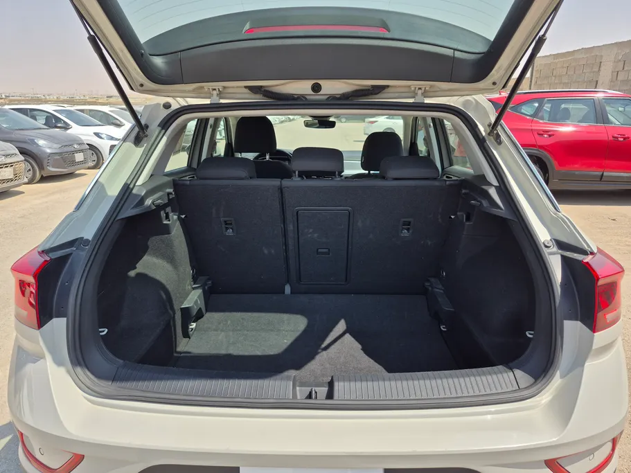 2024 Volkswagen T Roc Life 