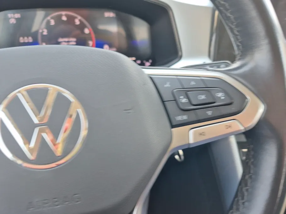2024 Volkswagen T Roc Life 