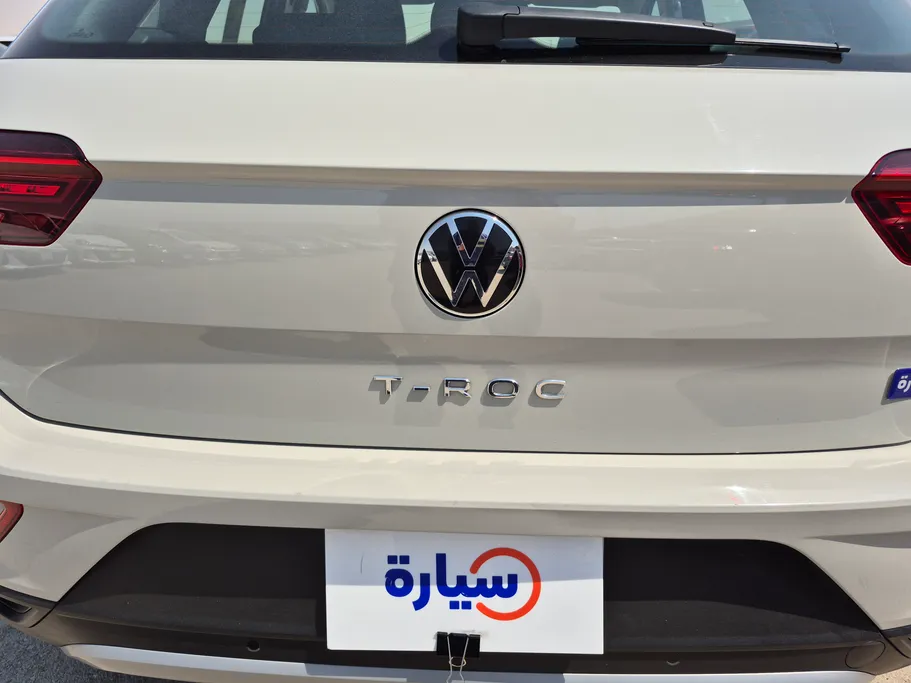 2024 Volkswagen T Roc Life 