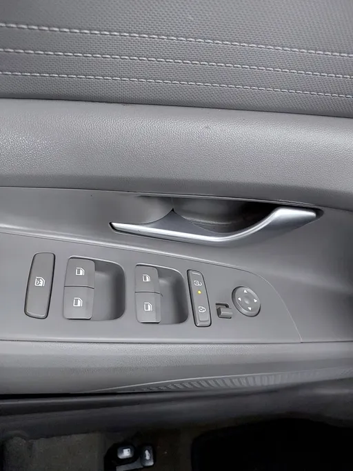 2025 Hyundai Elantra Fleet 