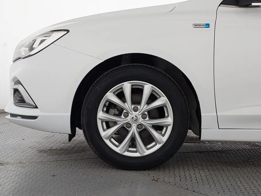 2022 MG 5 COM 