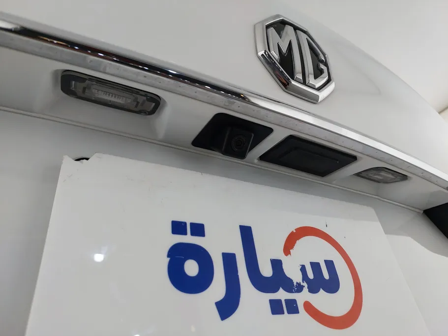 2022 MG 5 COM 