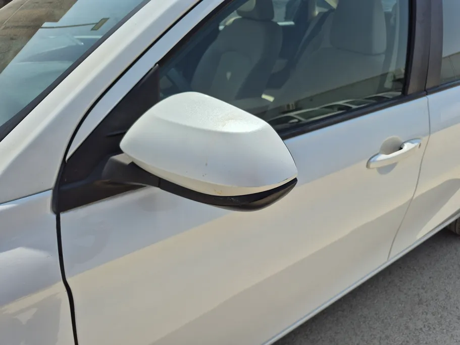 2023 Toyota Yaris  Y 