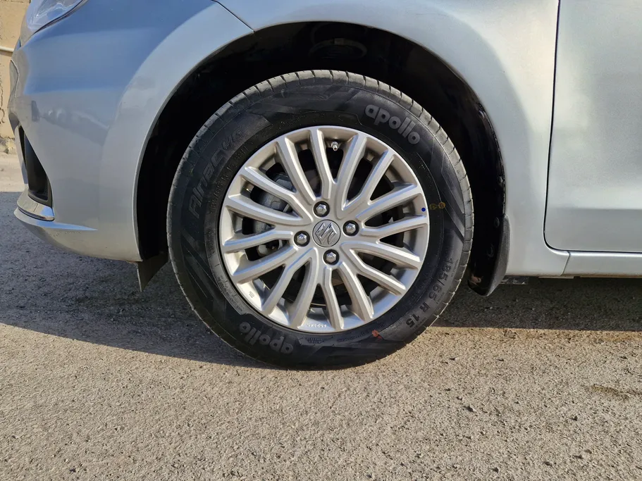 2025 Suzuki Dzire GLX 