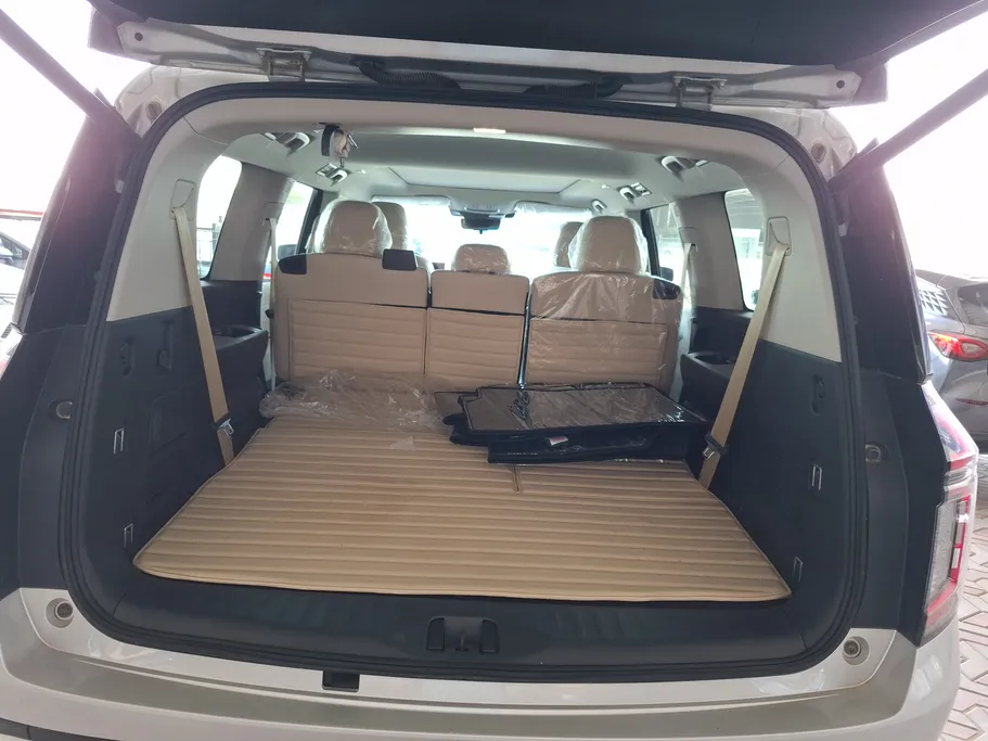 2026 Nissan Patrol SE 