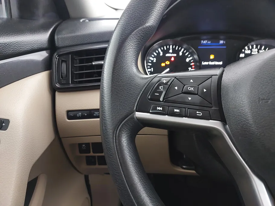 نيسان أكس تريل S 7 Seats 2021 