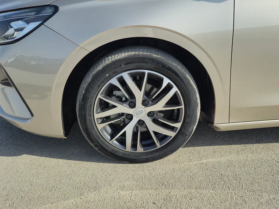 جيلي امجراند GS 2025 