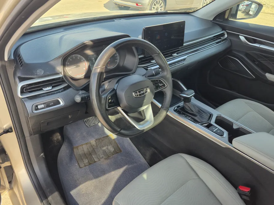 جيلي امجراند GS 2025 